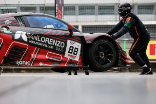 #88 - Tresor Attempto Racing - Lorenzo FERRARI - Lorenzo PATRESE - Leonardo MONCINI - Audi R8 LMS GT3 EVO 2 