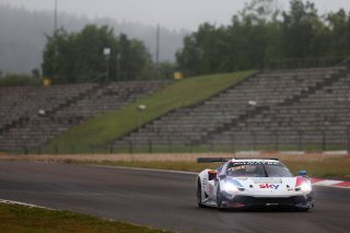 #93 - Sky Tempesta Racing - Christopher FROGGATT - Jonathan HUI - Eddie CHEEVER - Ferrari 296 GT3 