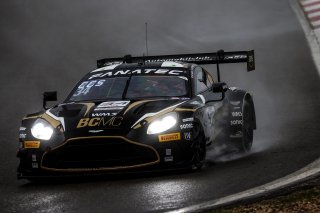 #34 - Walkenhorst Motorsport - David PITTARD - Henrique CHAVES - Ross GUNN - Aston Martin Vantage AMR GT3 EVO 