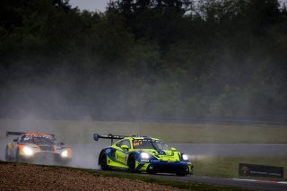 #97 - Rutronik Racing - Dustin BLATTNER - Dennis MARSCHALL - Loek HARTOG - Porsche 911 GT3 R (992) 