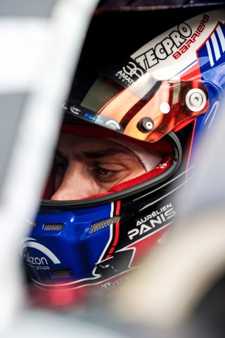 #10 - Boutsen VDS - Aurelien PANIS - Mercedes-AMG GT3 EVO 