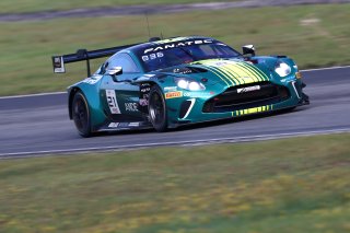 #21 - Comtoyou Racing - Charles CLARK - Sam DEJONGHE - Matisse LISMONT - Aston Martin Vantage AMR GT3 EVO 