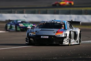 #26 - Sainteloc Racing - Alban VARUTTI - Ugo DE WILDE - Michael BLANCHEMAIN - Audi R8 LMS GT3 EVO II 