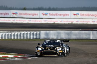 #34 - Walkenhorst Motorsport - David PITTARD - Henrique CHAVES - Ross GUNN - Aston Martin Vantage AMR GT3 EVO 