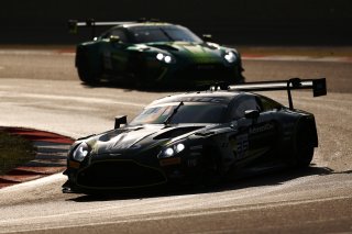 #35 - Walkenhorst Motorsport - Romain LEROUX - Lorcan HANAFIN - Maxime ROBIN - Aston Martin Vantage AMR GT3 EVO 