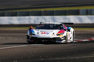 #93 - Sky Tempesta Racing - Christopher FROGGATT - Jonathan HUI - Eddie CHEEVER - Ferrari 296 GT3 