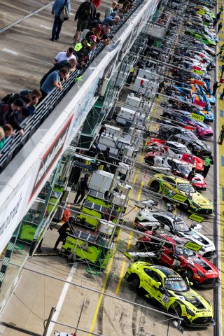 Nurburgring pit lane