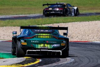 #21 - Comtoyou Racing - Charles CLARK - Sam DEJONGHE - Matisse LISMONT - Aston Martin Vantage AMR GT3 EVO 
