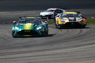 #21 - Comtoyou Racing - Charles CLARK - Sam DEJONGHE - Matisse LISMONT - Aston Martin Vantage AMR GT3 EVO 