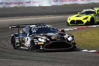 #34 - Walkenhorst Motorsport - David PITTARD - Henrique CHAVES - Ross GUNN - Aston Martin Vantage AMR GT3 EVO 