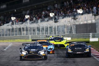#34 - Walkenhorst Motorsport - David PITTARD - Henrique CHAVES - Ross GUNN - Aston Martin Vantage AMR GT3 EVO 