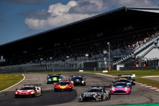 #90 - Madpanda Motorsport - Ezequiel PEREZ COMPANC - Patrick ASSENHEIMER - Tom KALENDER - Mercedes-AMG GT3 EVO 