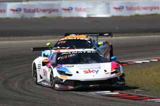 #93 - Sky Tempesta Racing - Christopher FROGGATT - Jonathan HUI - Eddie CHEEVER - Ferrari 296 GT3 