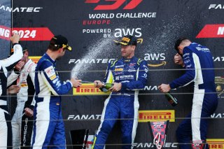 #97 - Rutronik Racing - Dustin BLATTNER - Dennis MARSCHALL - Loek HARTOG - Porsche 911 GT3 R (992) 