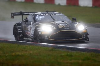 #34 - Walkenhorst Motorsport - David PITTARD - Henrique CHAVES - Ross GUNN - Aston Martin Vantage AMR GT3 EVO 