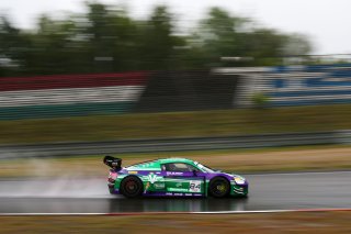 #84 - Eastalent Racing - Simon REICHER - Albert COSTA - Karol BASZ - Audi R8 LMS GT3 EVO II 