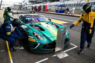 #21 - Comtoyou Racing - Charles CLARK - Sam DEJONGHE - Matisse LISMONT - Aston Martin Vantage AMR GT3 EVO 