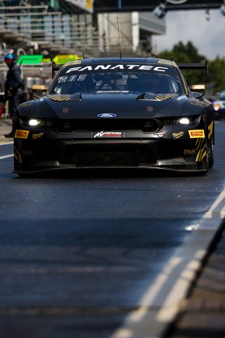 #64 - Proton Competition - Frédéric VERVISCH - Christopher MIES – Dennis OLSEN - Ford Mustang GT3 