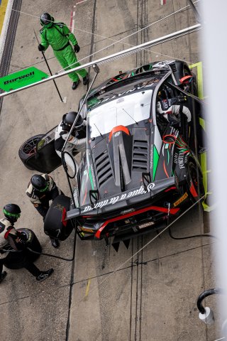 #78 - Barwell Motorsport - Till BECHTOLSHEIMER - Antoine DOQUIN - Sandy MITCHELL - Lamborghini Huracan GT3 EVO 2 