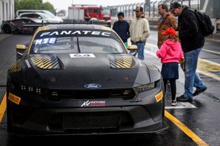Pit walk