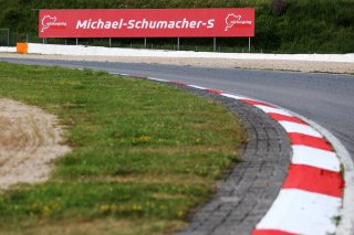 Shumacher S
