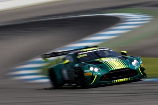 #11 - Comtoyou Racing -  Razvan Umbrarescu - James Jakes - Aston Martin Vantage AMR GT3 EVO 