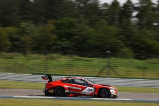 #32 – Team WRT – Dries VANTHOOR – Charles WEERTS – BMW M4 GT3 