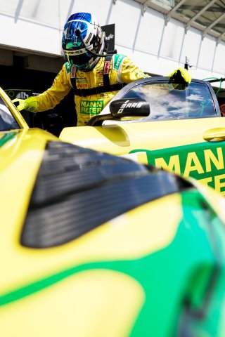 #48 – Winward Racing Team MANN-FILTER – Maro Engel – Mercedes-AMG GT3 EVO 