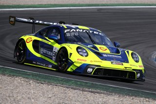 #96 - Rutronik Racing – Patric NIEDERHAUSER – Sven MULLER – Porsche 911 GT3 R (992) 