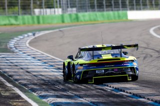 #96 - Rutronik Racing – Patric NIEDERHAUSER – Sven MULLER – Porsche 911 GT3 R (992) 