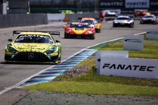 #48 – Winward Racing Team MANN-FILTER – Lucas AUER – Maro Engel – Mercedes-AMG GT3 EVO 