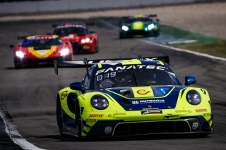 #96 - Rutronik Racing – Patric NIEDERHAUSER – Sven MULLER – Porsche 911 GT3 R (992) 