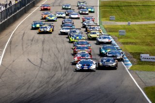 Start of Race 2 - #6 – LIQUIMOLY Team Engstler by OneGroup – Luca ENGSTLER – Max HOFER - Audi R8 LMS GT3 EVO II leads #99 – Tresor Attempto Racing – Ricardo FELLER – Alex AKA – Audi R8 LMSGT3 EVO II 