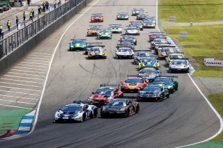 Start of Race 2 - #6 – LIQUIMOLY Team Engstler by OneGroup – Luca ENGSTLER – Max HOFER - Audi R8 LMS GT3 EVO II leads #99 – Tresor Attempto Racing – Ricardo FELLER – Alex AKA – Audi R8 LMSGT3 EVO II 