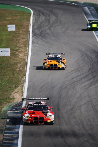 #32 – Team WRT – Dries VANTHOOR – Charles WEERTS – BMW M4 GT3 