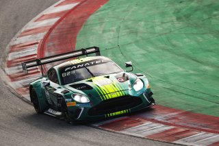 #21 – Comtoyou Racing – Matisse LISMONT – David PITTARD – Aston Martin Vantage AMR GT3 EVO 