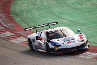 #93 - Sky Tempesta Racing - Eddie CHEEVER - Jonathan HUI - Ferrari 296 GTB 
