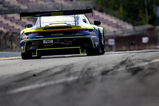 #96 - Rutronik Racing – Patric NIEDERHAUSER – Sven MULLER – Porsche 911 GT3 R (992) 