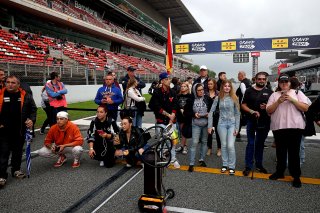 The grid for Race 1