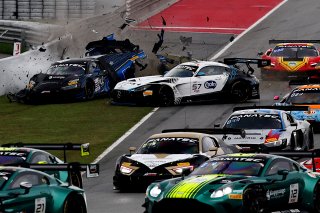#66 - Tresor Attempto Racing - Dylan PEREIRA - Audi R8 LMS GT3 EVO II and #57 – Winward Racing – Reece BARR – Mercedes-AMG GT3 EVO crash at the start of Race 1