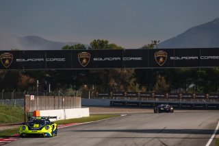 #96 - Rutronik Racing – Patric NIEDERHAUSER – Sven MULLER – Porsche 911 GT3 R (992) 