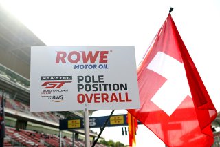 The grid for Race 2