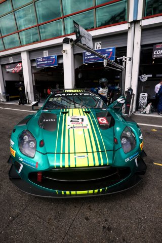 #21 – Comtoyou Racing – Matisse LISMONT – David PITTARD – Aston Martin Vantage AMR GT3 EVO 