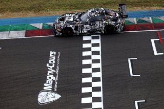 #90 – Madpanda Motorsport – Exequiel PEREZ COMPANC – Tom KALENDER - Mercedes-AMG GT3 