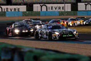 #90 – Madpanda Motorsport – Exequiel PEREZ COMPANC – Tom KALENDER - Mercedes-AMG GT3 