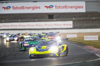 #96 - Rutronik Racing – Patric NIEDERHAUSER – Sven MULLER – Porsche 911 GT3 R (992) 