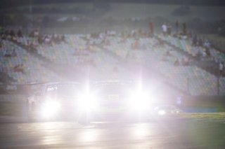 #96 - Rutronik Racing – Patric NIEDERHAUSER – Sven MULLER – Porsche 911 GT3 R (992) 