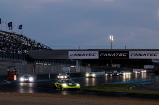 #96 - Rutronik Racing – Patric NIEDERHAUSER – Sven MULLER – Porsche 911 GT3 R (992) 