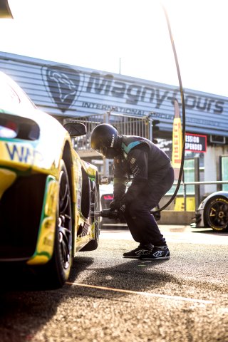 #48 – Winward Racing Team MANN-FILTER – Lucas AUER – Maro Engel – Mercedes-AMG GT3 EVO 