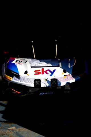 #93 - Sky Tempesta Racing - Eddie CHEEVER - Jonathan HUI - Ferrari 296 GTB 